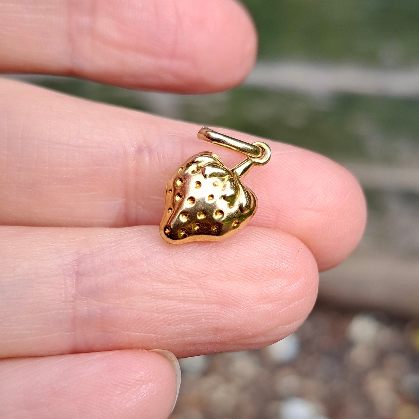 9ct Gold Puffy Strawberry Charm