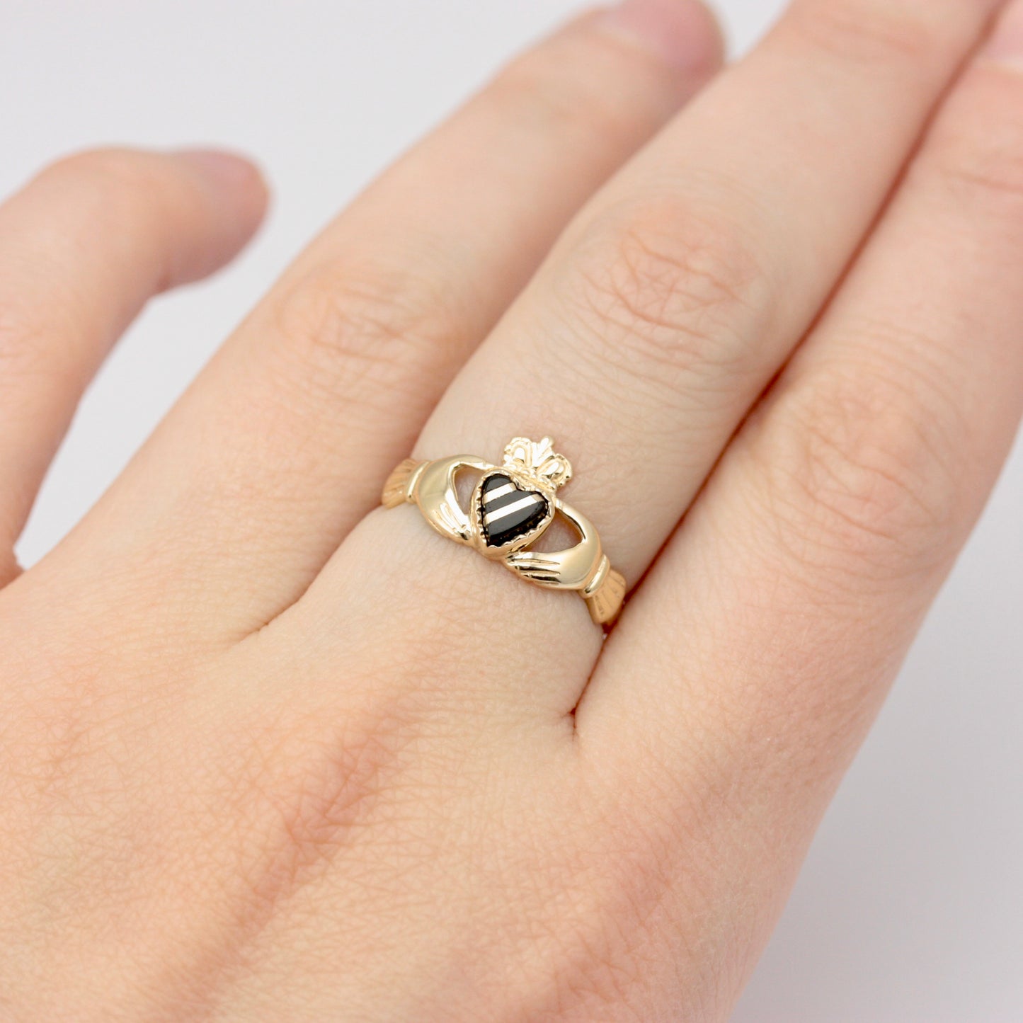 Vintage 9ct Gold Claddagh Ring with Gold Striped Black Onyx Heart, 1987