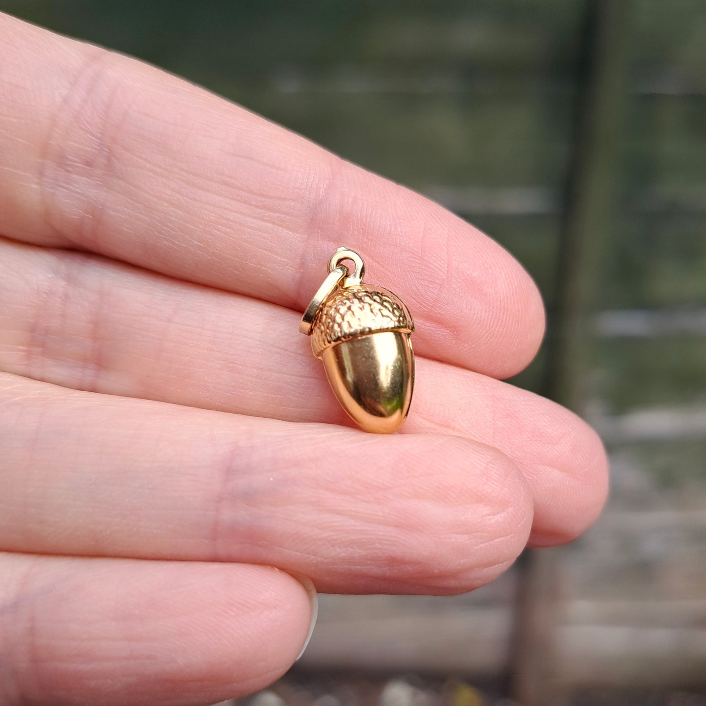 9ct Gold Acorn Charm