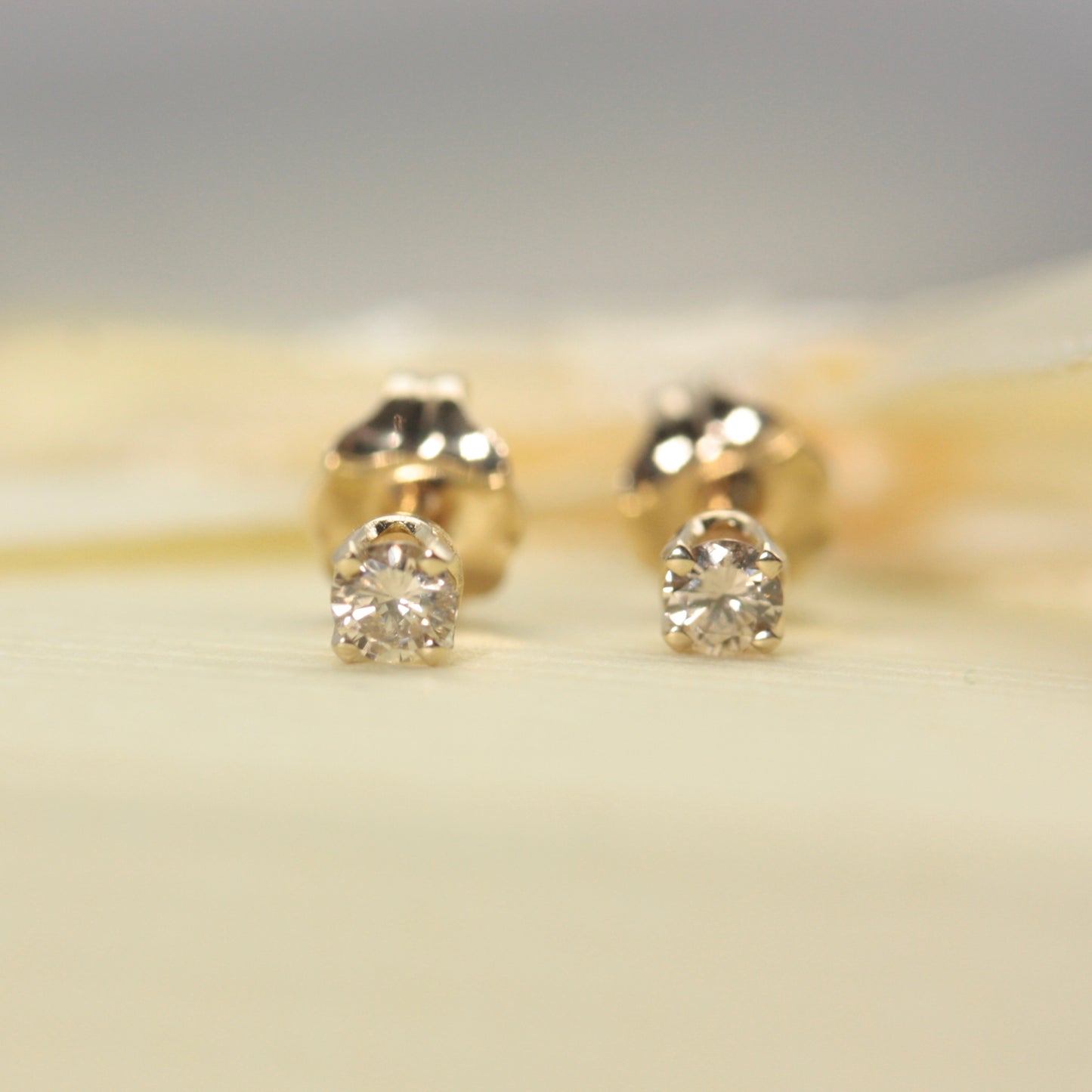 Pre-owned 14ct Gold and Diamond Stud Earrings