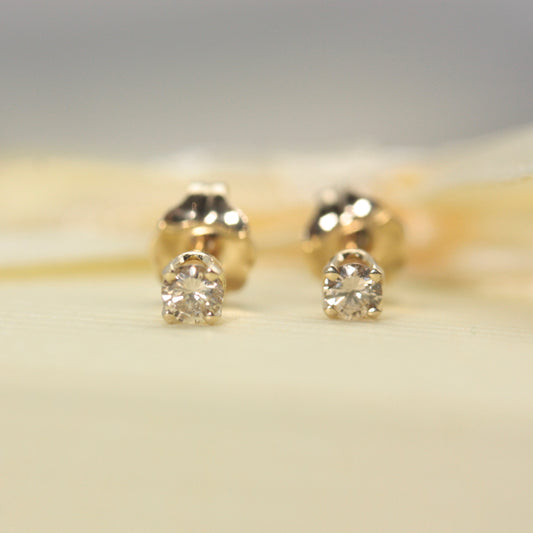 Pre-owned 14ct Gold and Diamond Stud Earrings