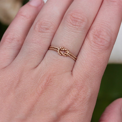 Dainty Vintage 9ct Gold Rope Knot Ring