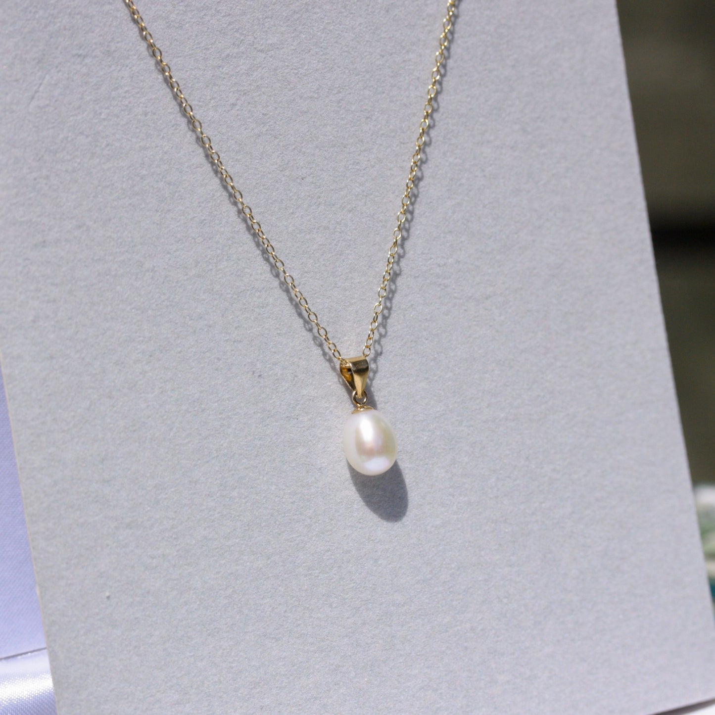 Solid 9ct Gold White Freshwater Teardrop Pearl Pendant, June Birthstone