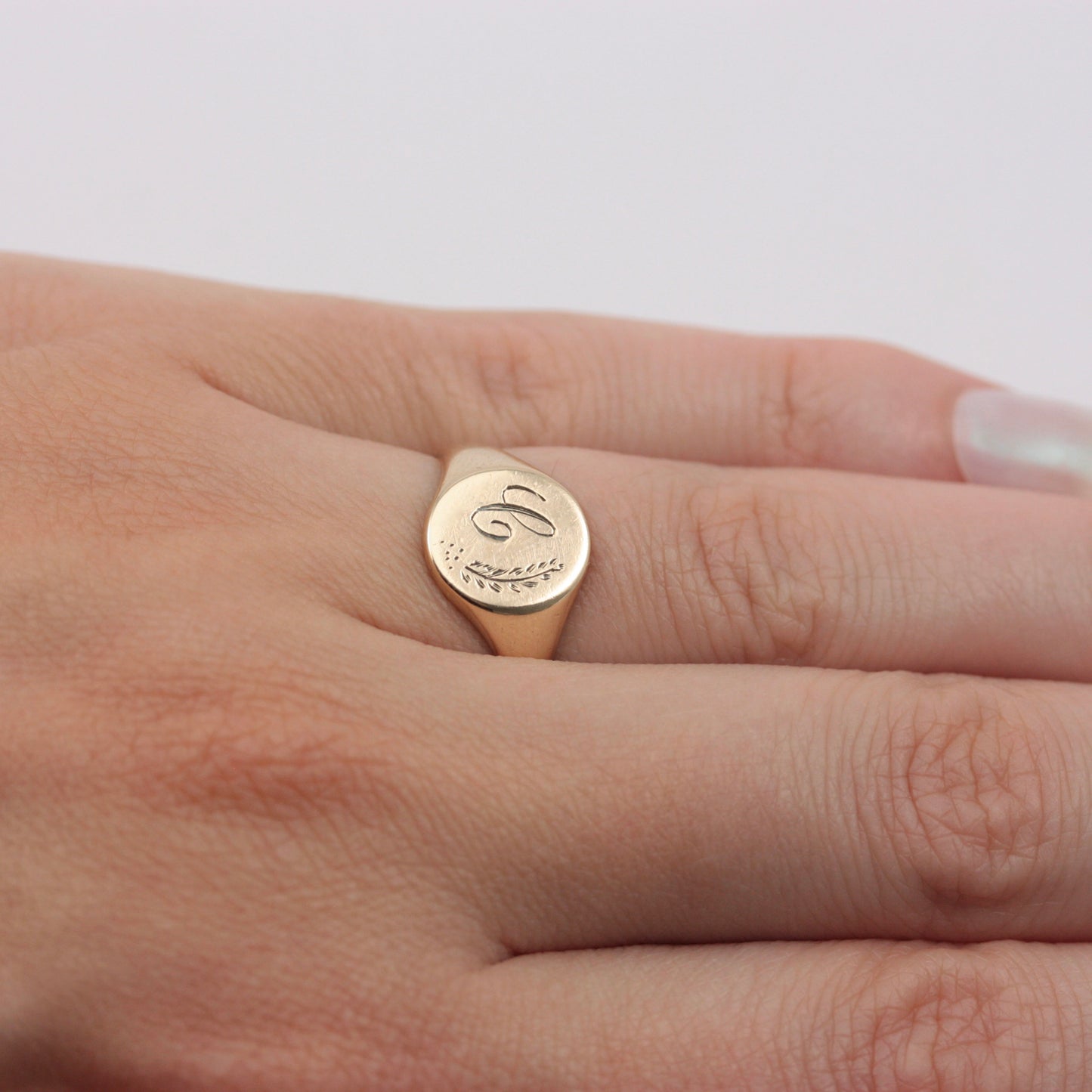 Vintage 9ct Gold Initial C Signet Ring