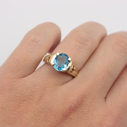 Pre-owned 9ct Gold Swiss Blue Topaz Solitaire Ring, 2006