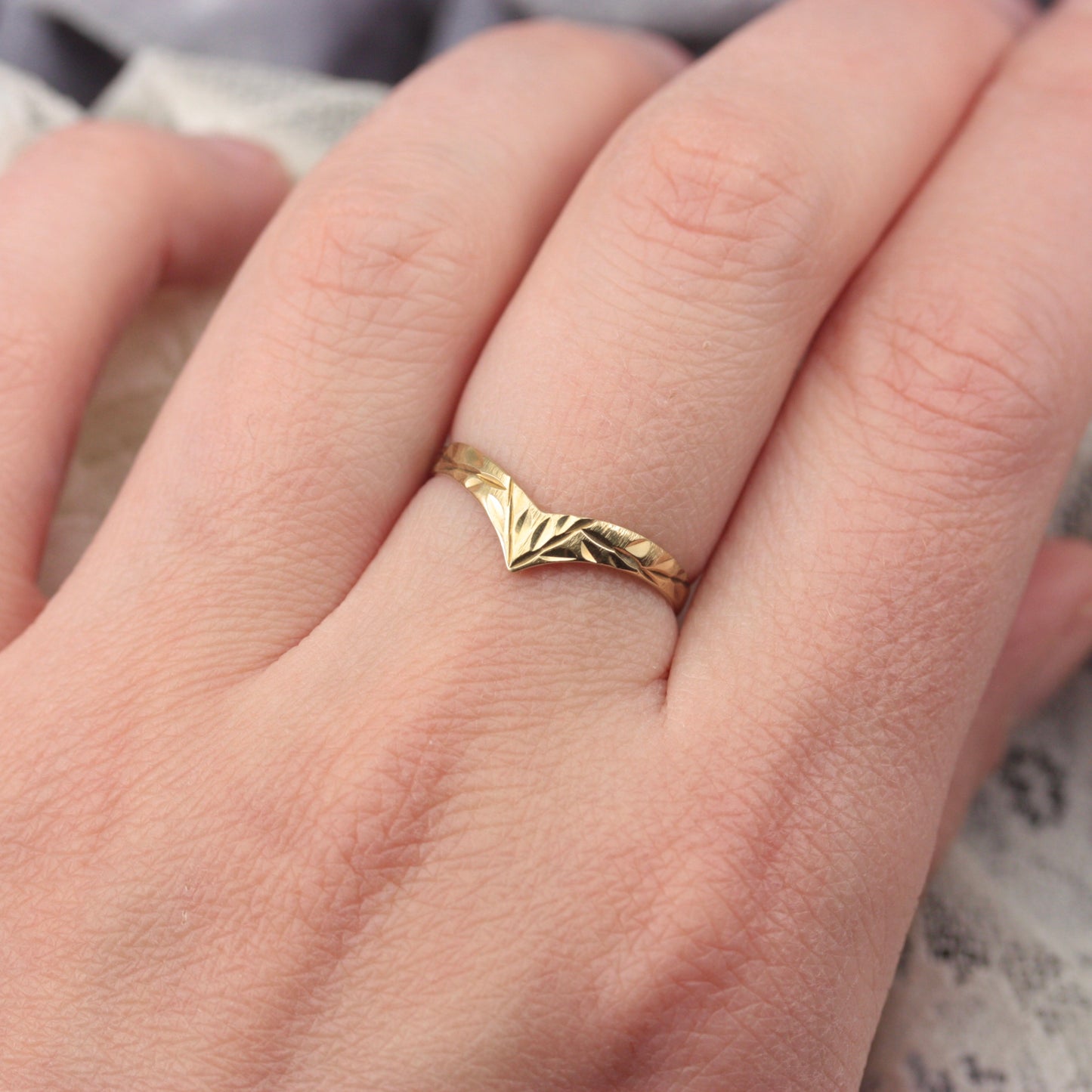 Vintage 9ct Gold Patterned Wishbone Ring, 1988
