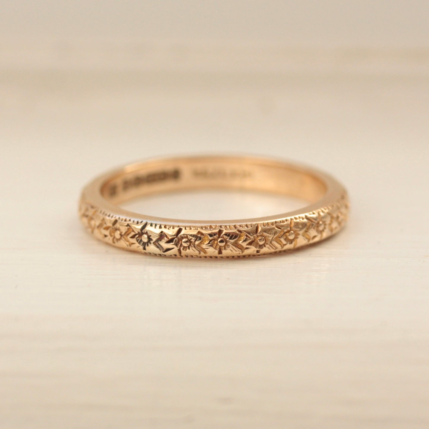 vintage patterned wedding band