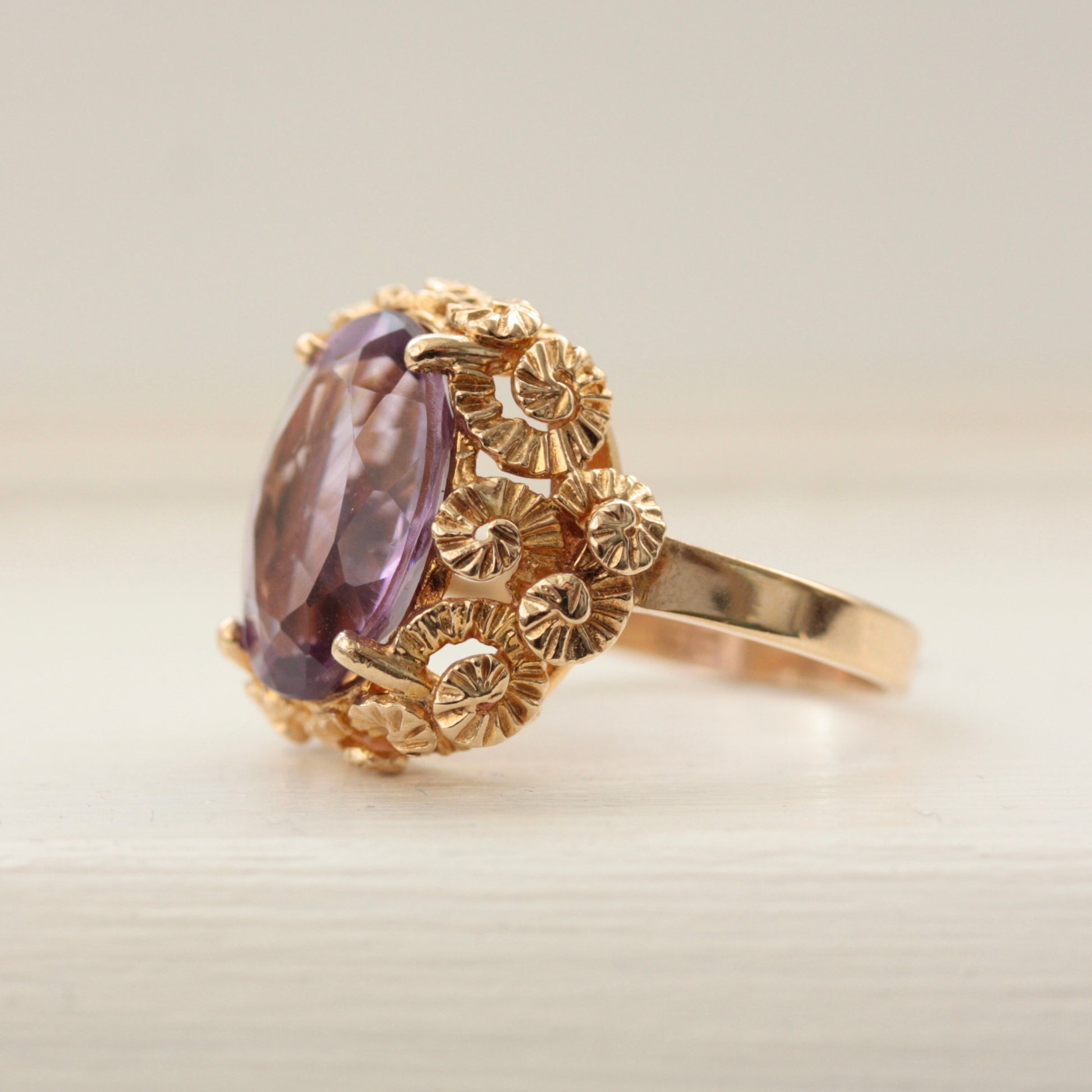 9ct gold 1970s cocktail ring