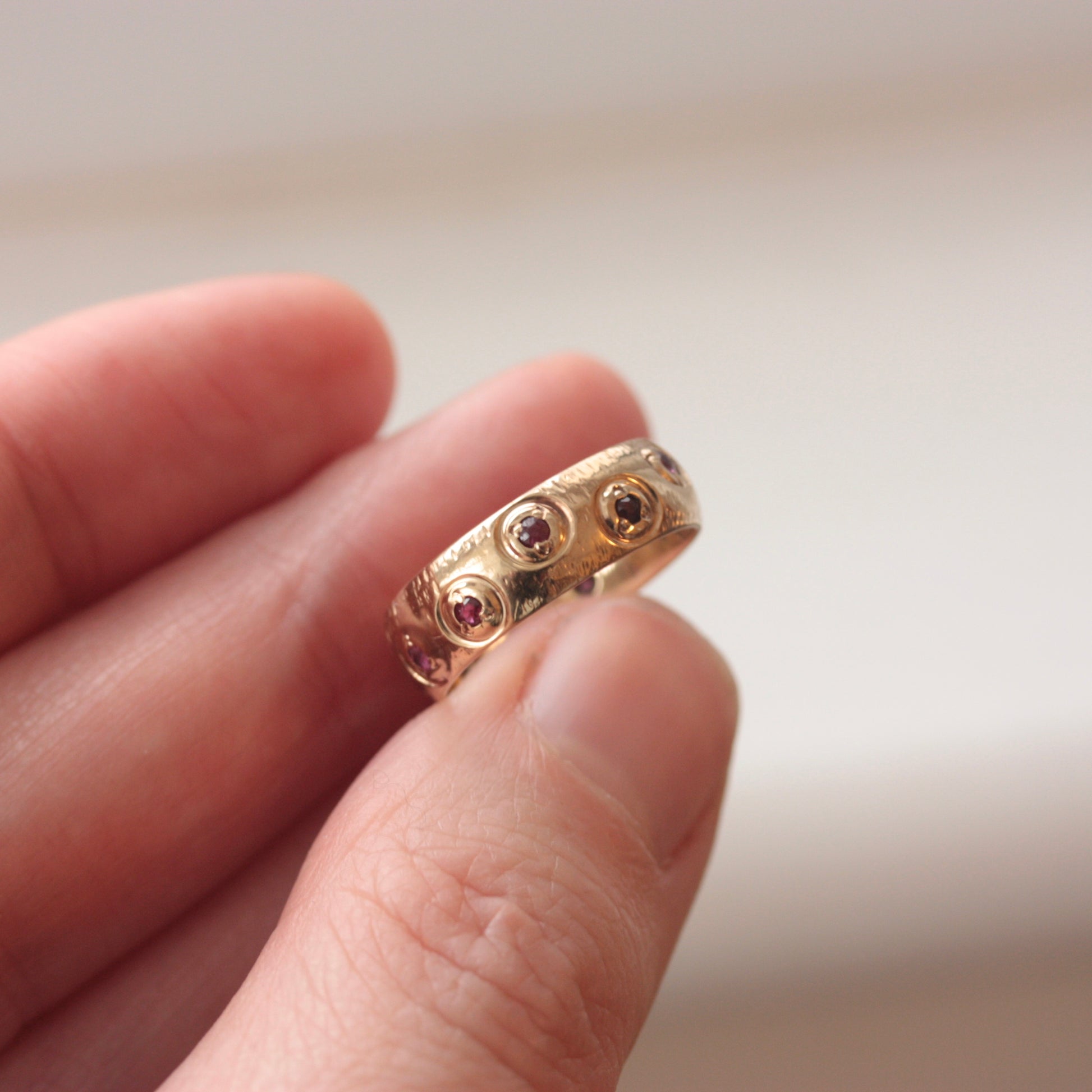 vintage 9ct gold red spinel ring