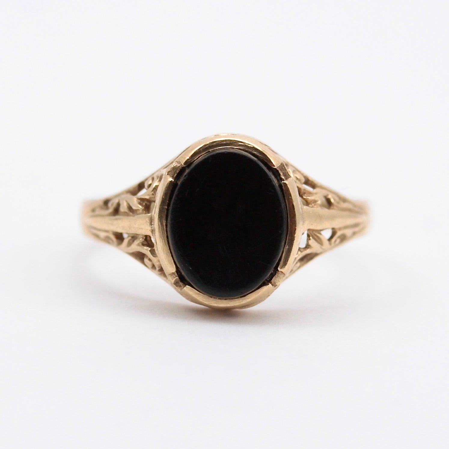 Vintage 9ct Gold Onyx Ring with Ornate Setting, 1975