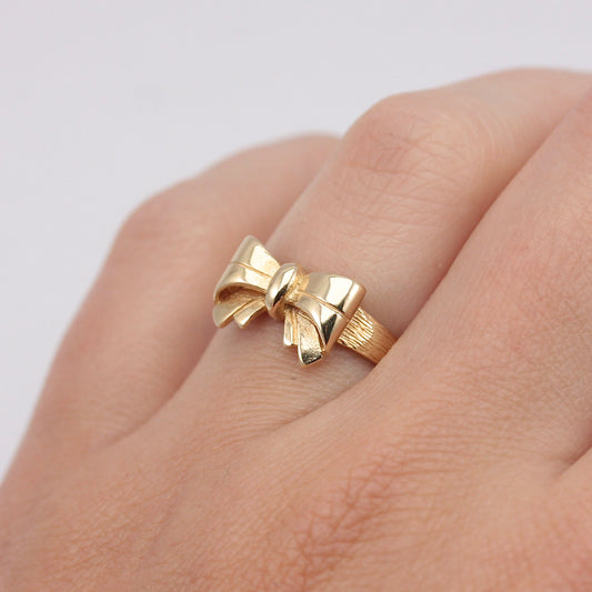 Vintage 9ct Gold Bow Ring, 1988