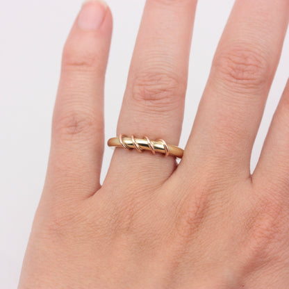 Chunky Vintage 9ct Gold Ring with Rose Gold Twist, 1997