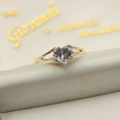 Late Vintage 9ct Gold and Cubic Zirconia Heart Ring