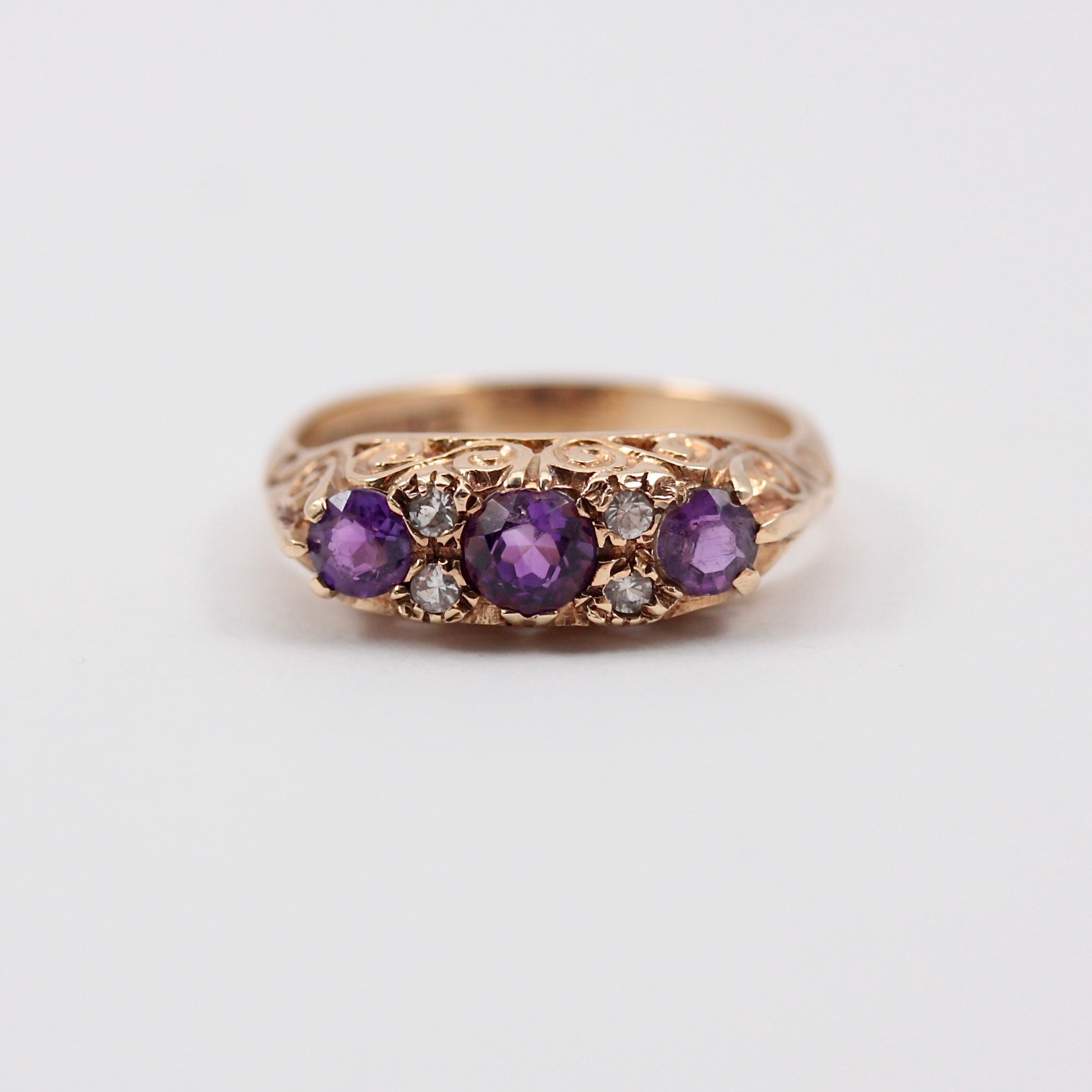 vintage 1970s 9ct gold amethyst boat ring