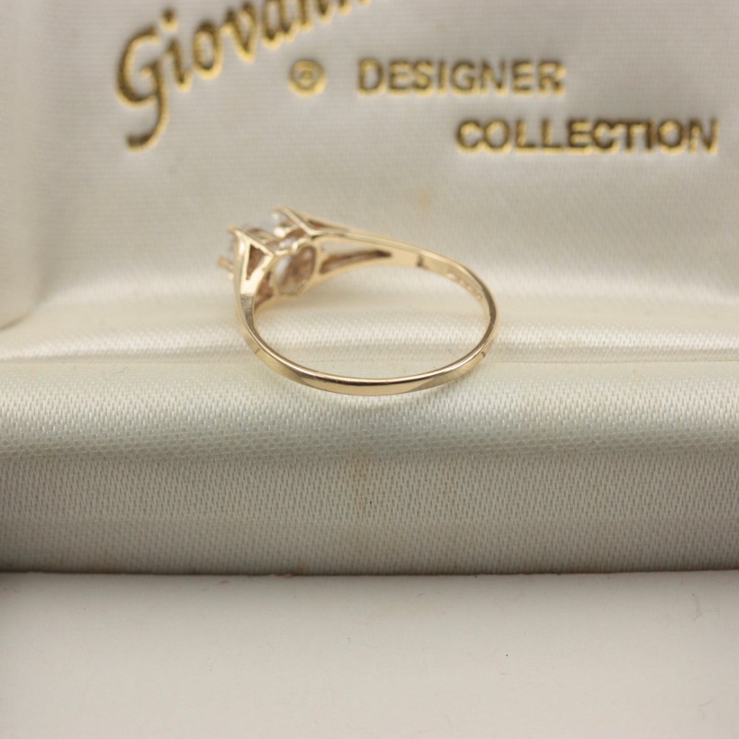 Late Vintage 9ct Gold and Cubic Zirconia Heart Ring