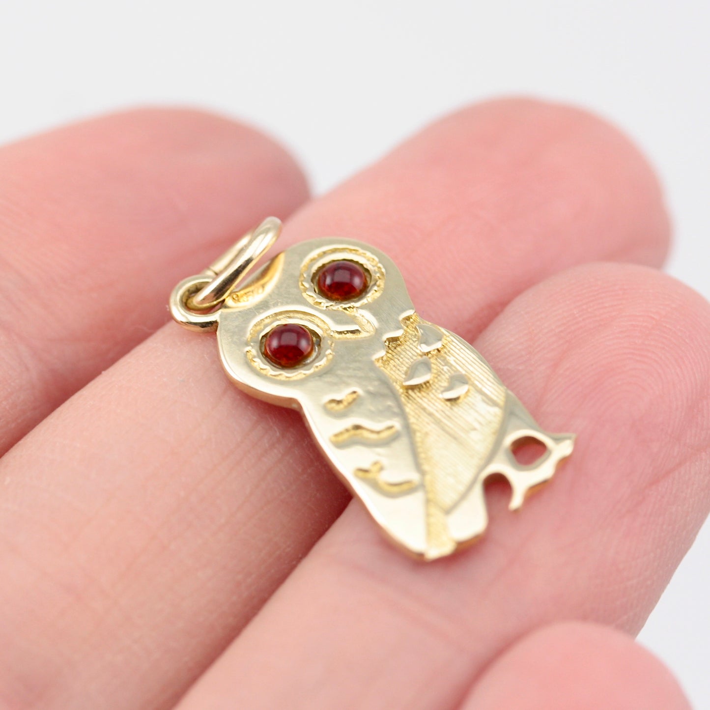 Vintage 9ct Gold Owl Pendant with Garnet Eyes