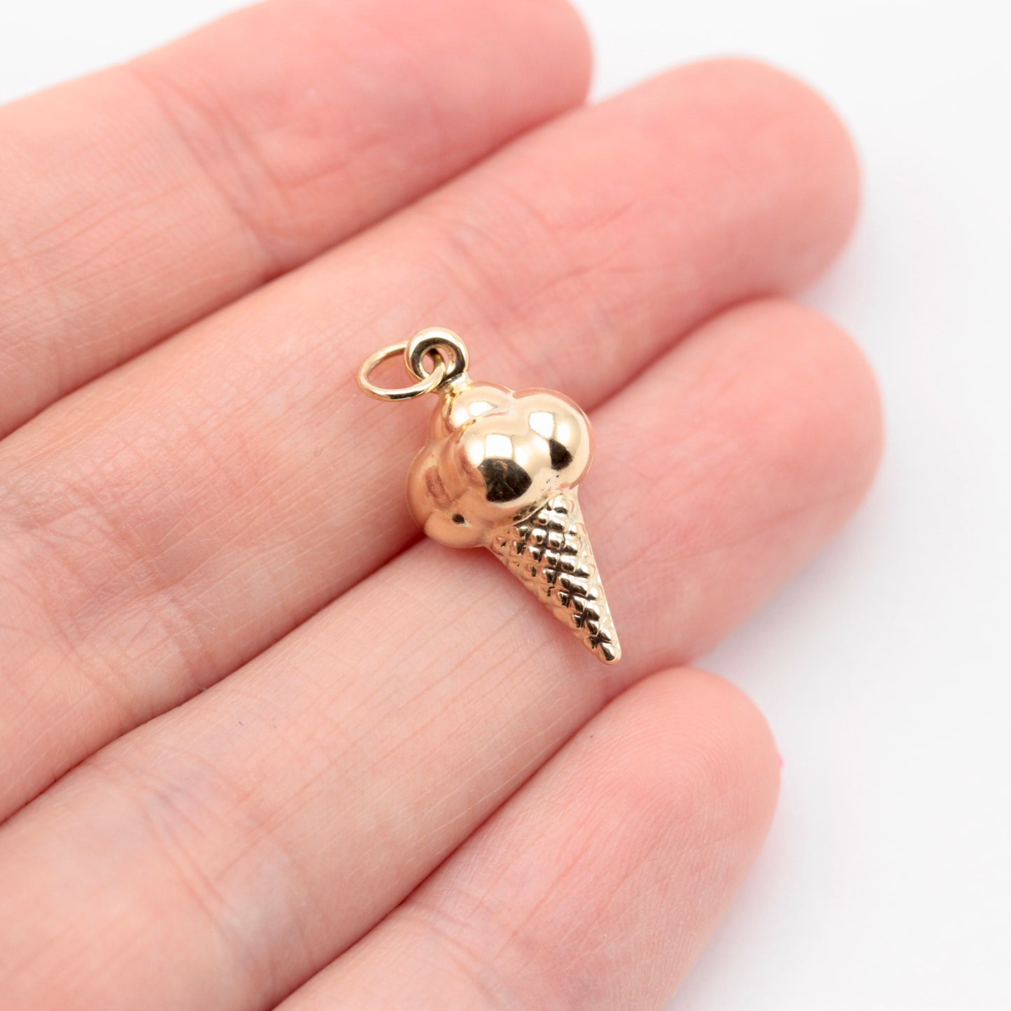 Pre-owned 9ct Gold Puffy Ice Cream Cone Charm