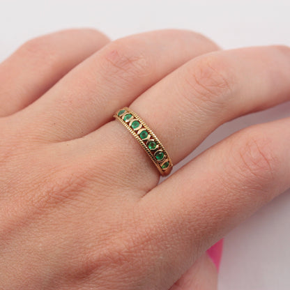 Vintage 9ct Gold Emerald 7 Stone Ring