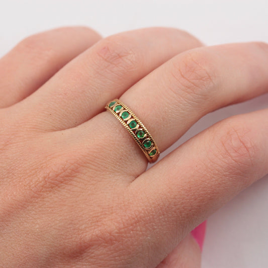 Vintage 9ct Gold Emerald 7 Stone Ring