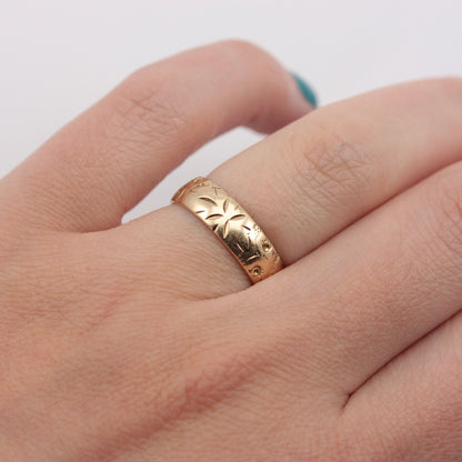 Vintage 9ct Gold Floral Patterned Band Ring, 1970