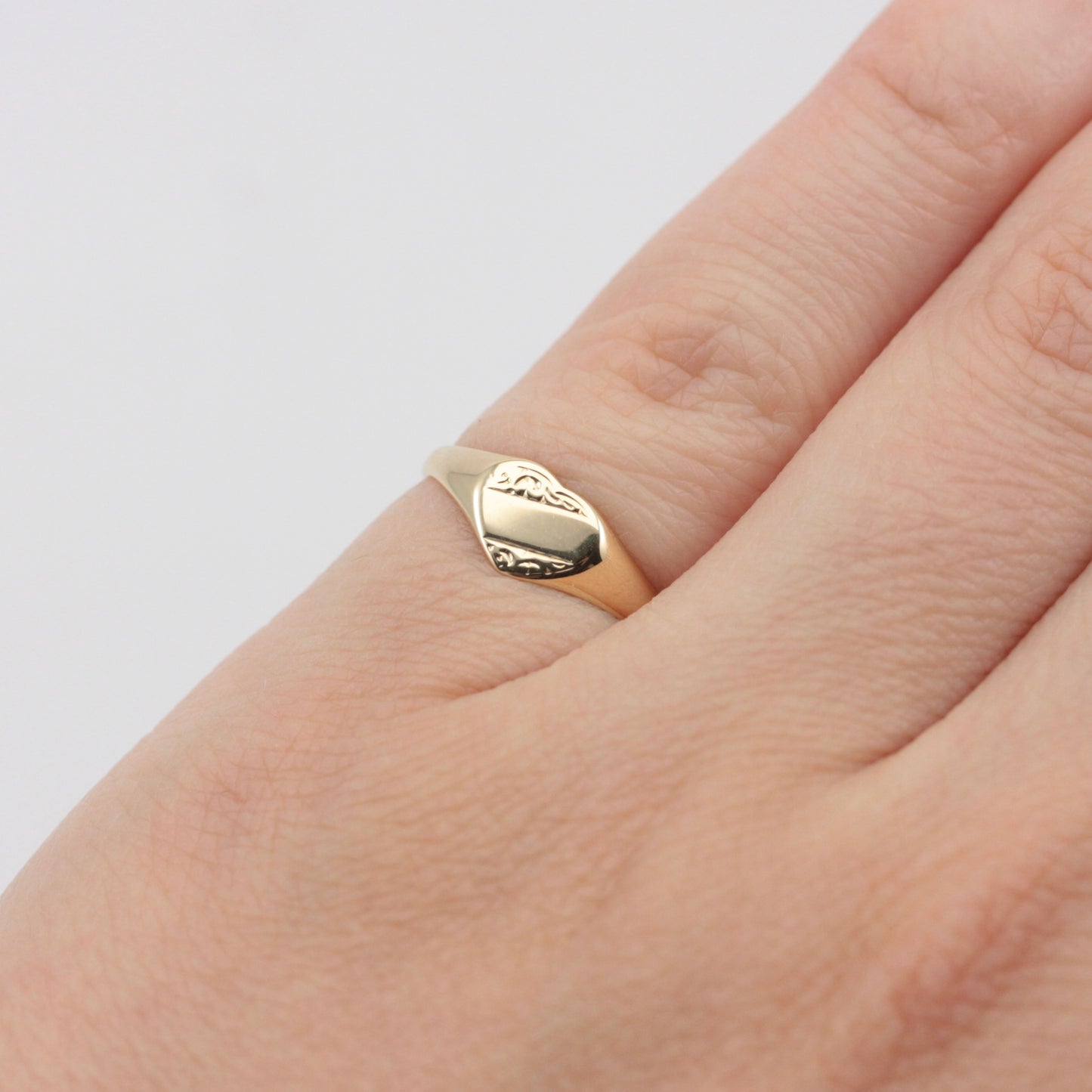 Vintage 9ct Gold Heart Signet Ring, Small