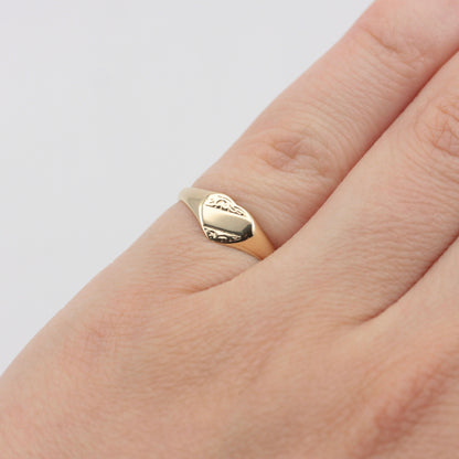 Vintage 9ct Gold Heart Signet Ring, Small