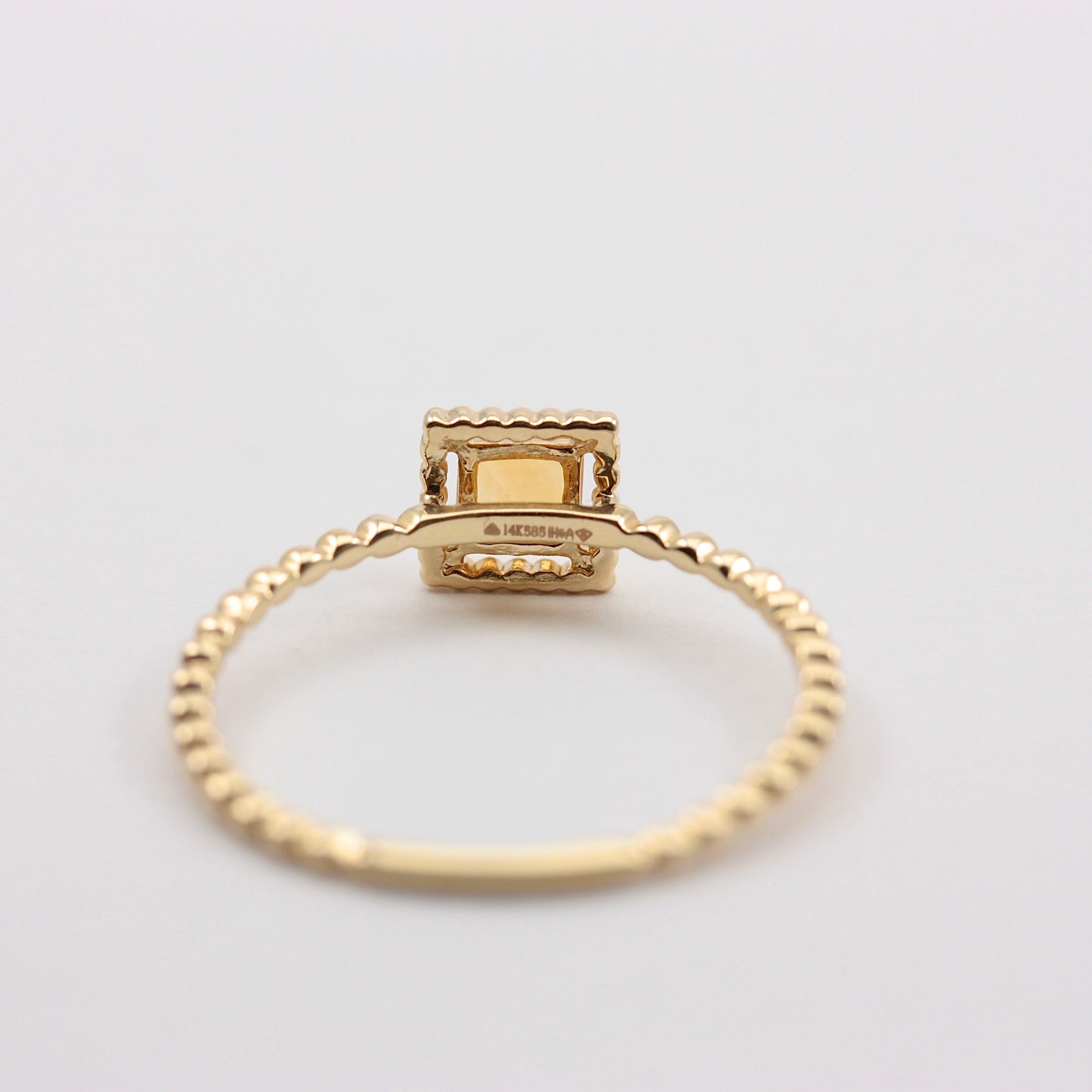 Dainty 14ct Gold Citrine Solitaire Ring