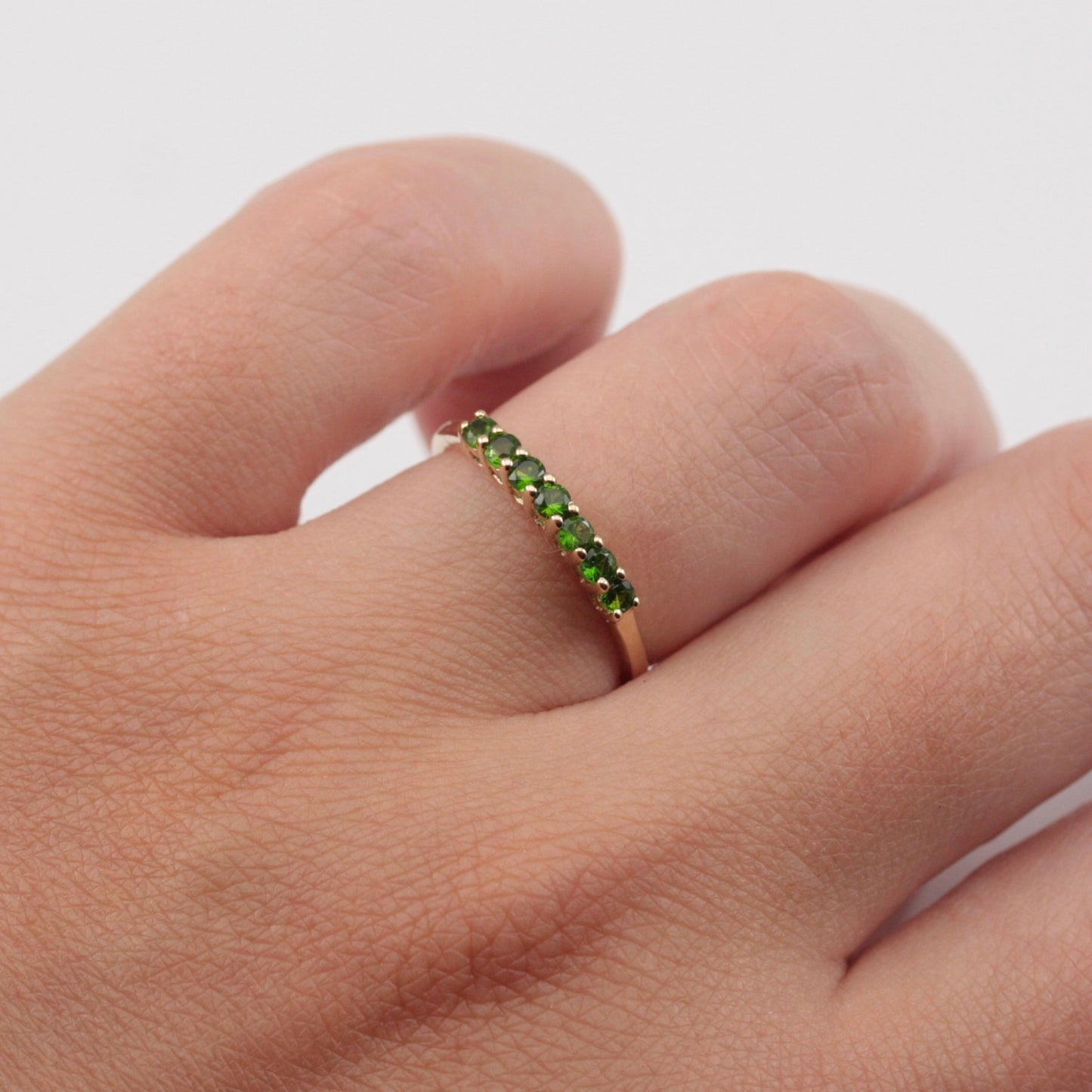 Pre-owned 9ct Gold Chrome Diopside 7 Stone Stacker Ring