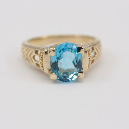 Pre-owned 9ct Gold Swiss Blue Topaz Solitaire Ring, 2006