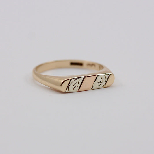 Vintage 9ct Tri Colour Gold Flat Front Ring, 1985