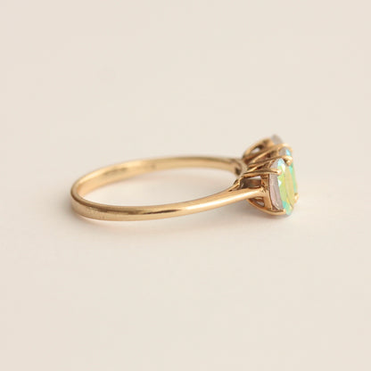 Pre-owned 9ct Gold Mystic Topaz Three Stone Ring