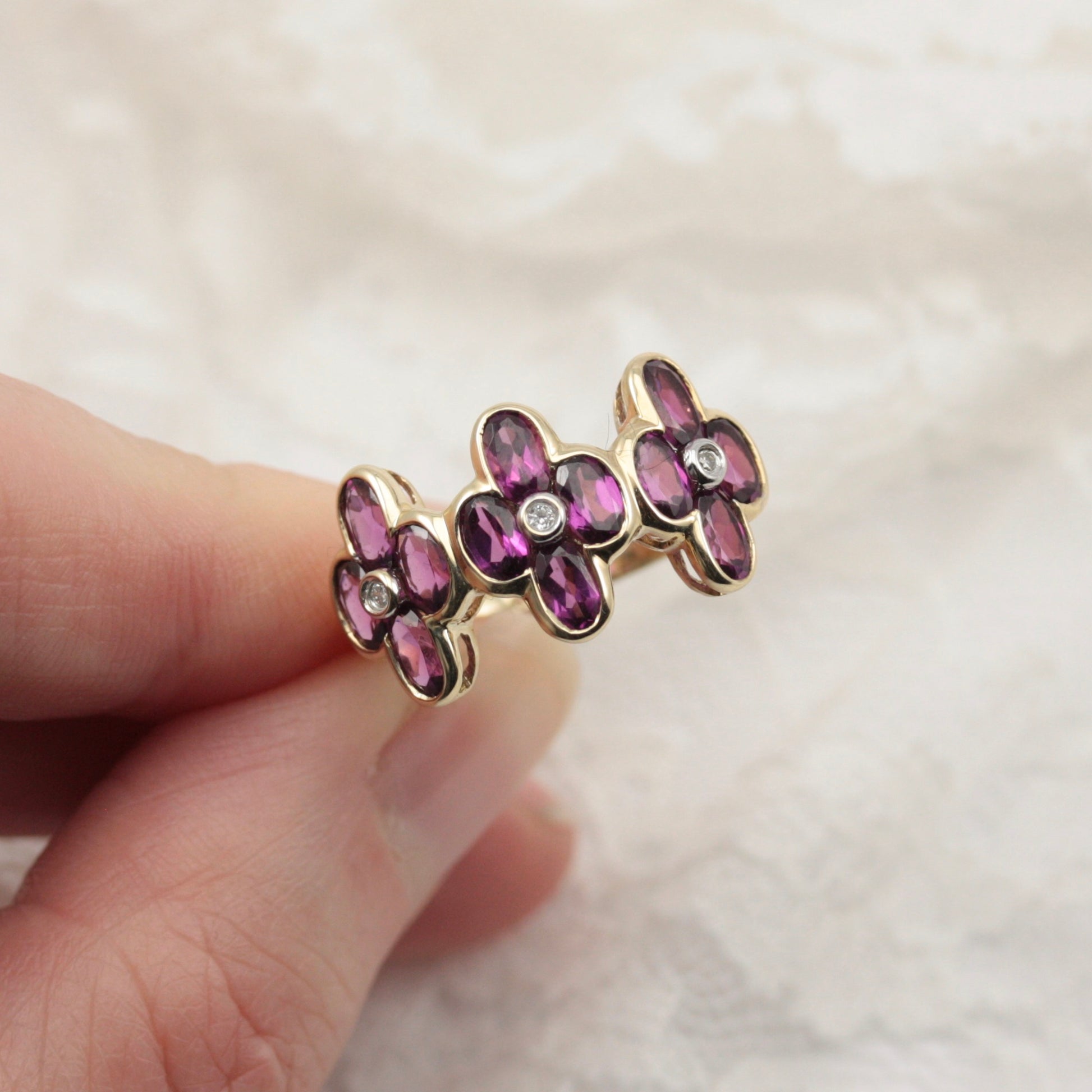 second hand garnet diamond ring 9ct gold