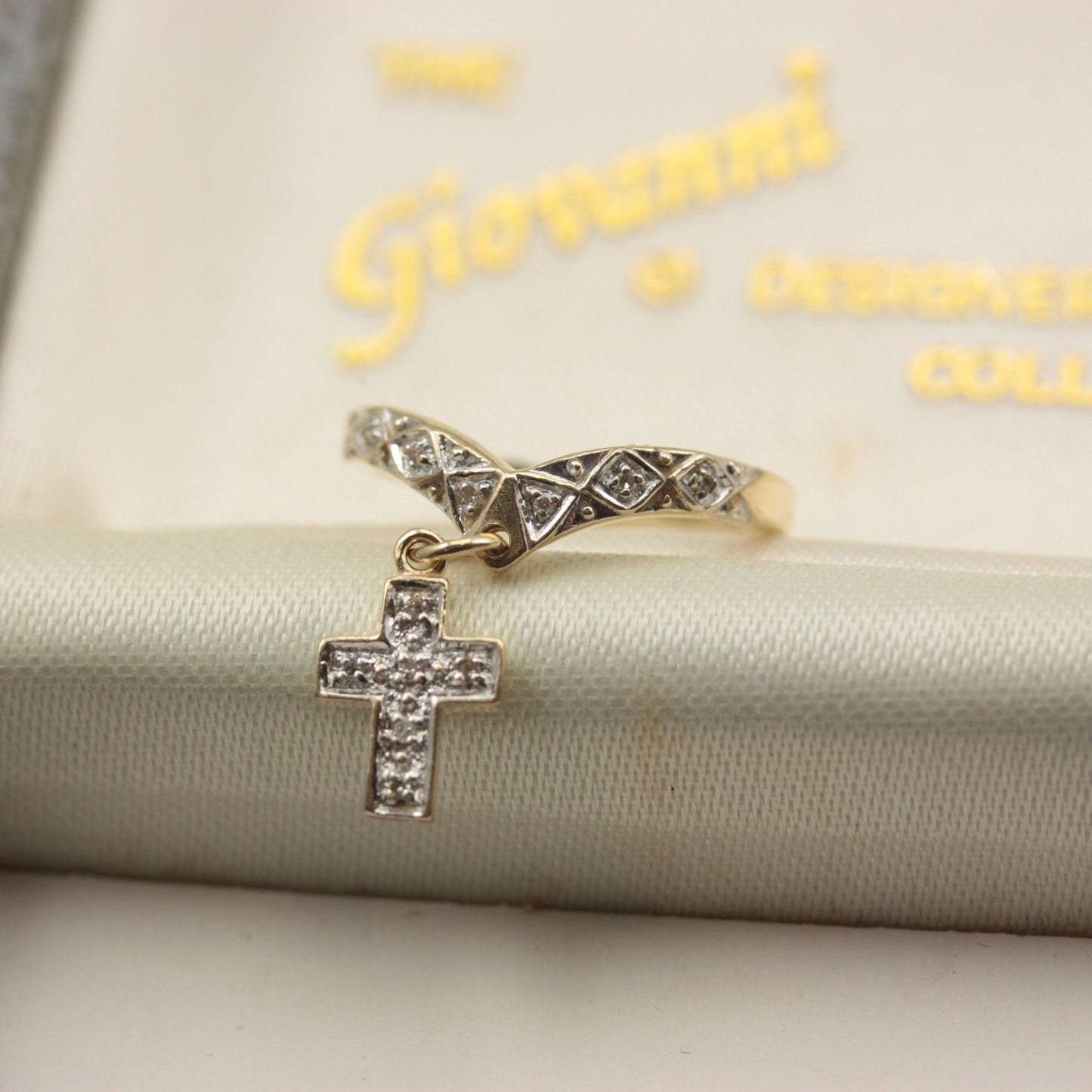 Pre-owned 9ct Gold Diamond Dangle Cross Charm Ring