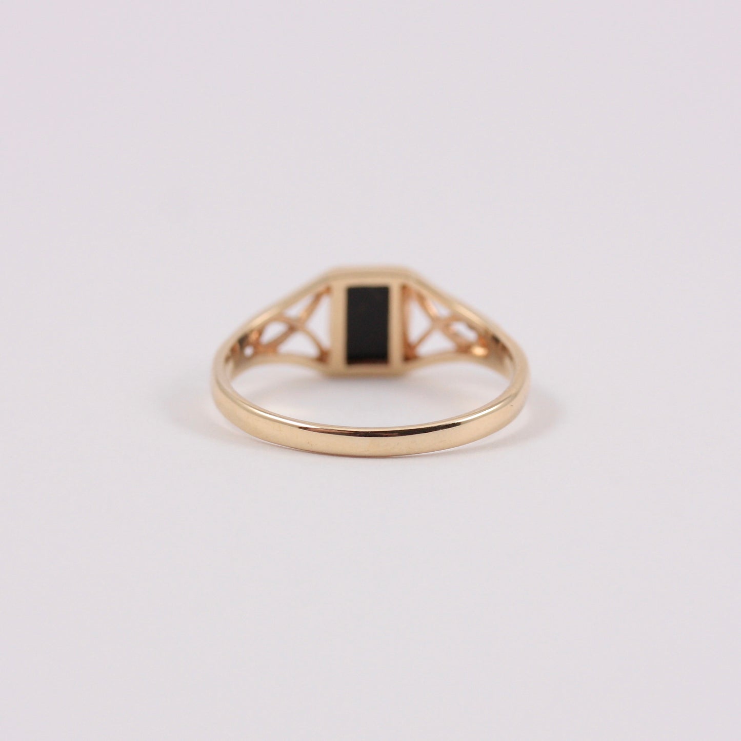 Vintage 9ct Gold Onyx Ring with Open Shoulders, 1985
