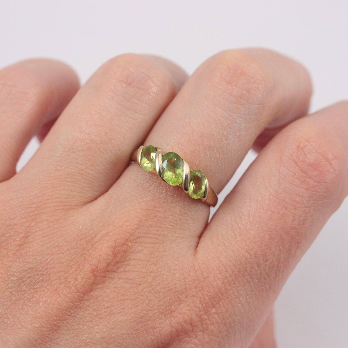 Pre-owned 9ct Gold Peridot Three Stone Ring