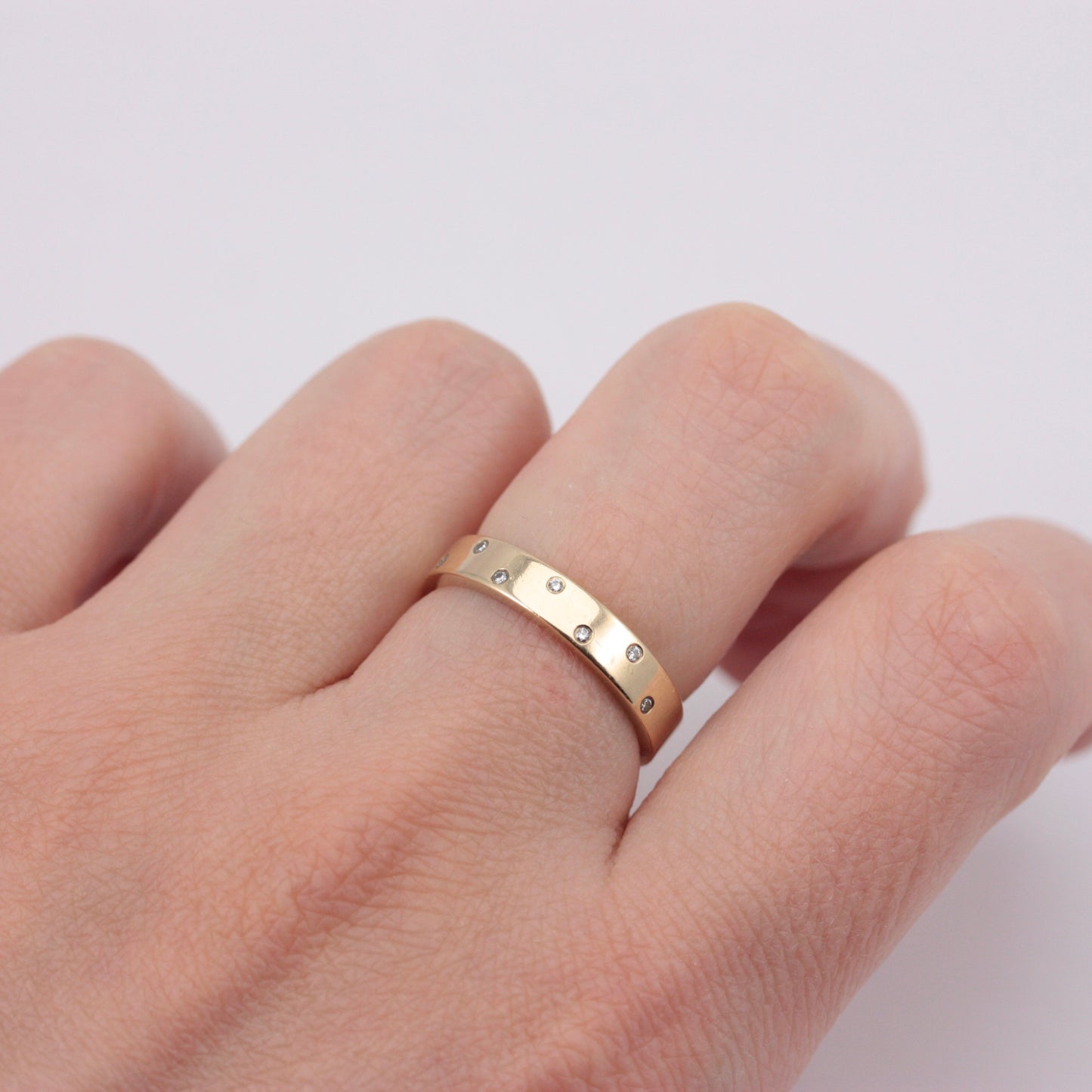 Pre-owned 9ct Gold Diamond Etoile Band Ring, 2002