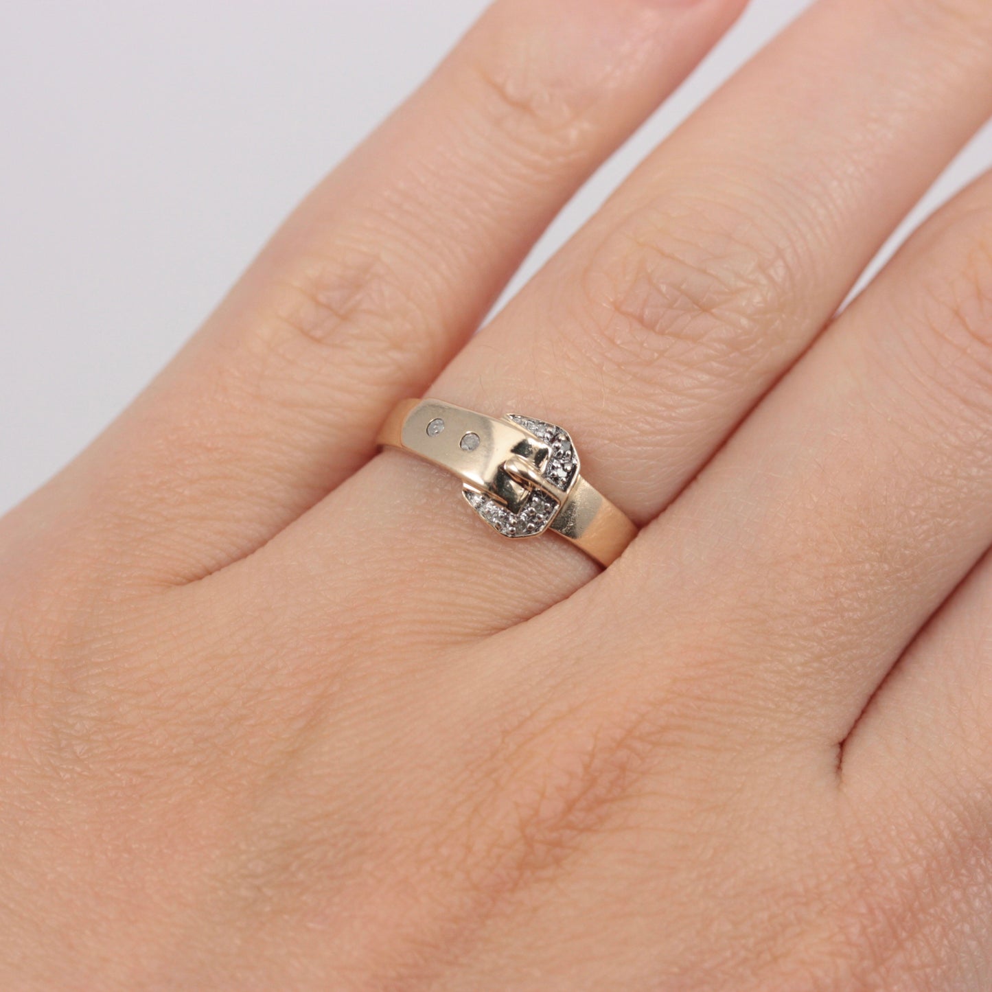9ct Yellow Gold and Diamond Buckle Ring