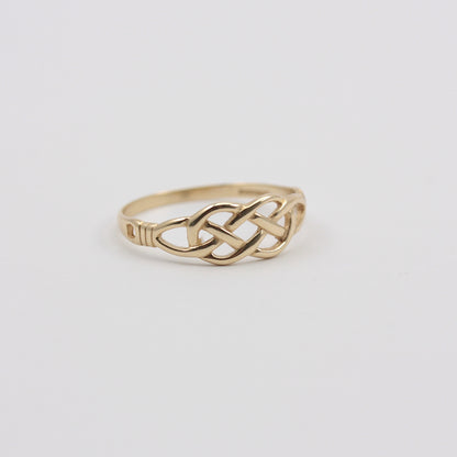 Pre-owned 9ct Yellow Gold Celtic Knot Ring