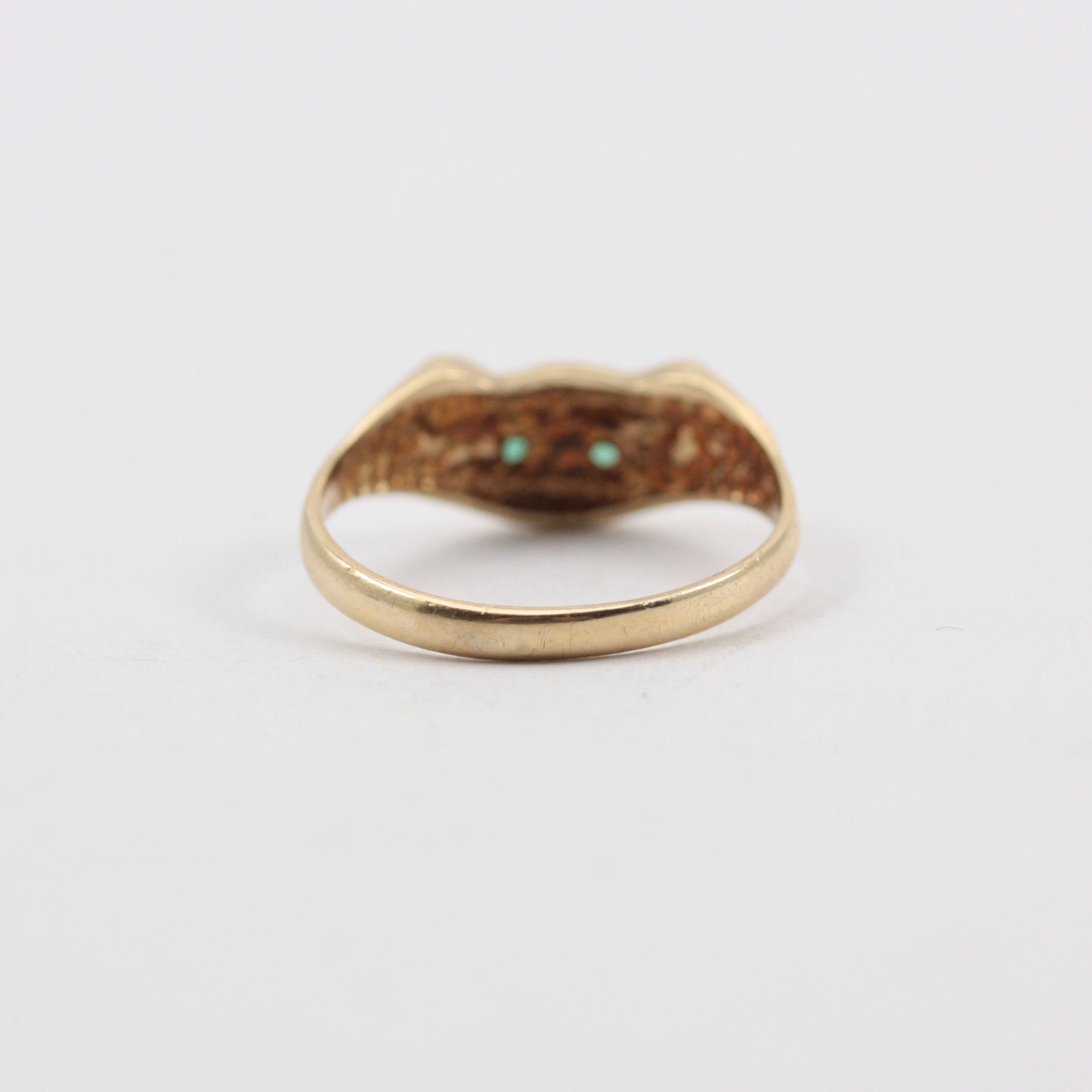 Vintage 9ct Gold Cat Ring with Emerald Eyes, 1988