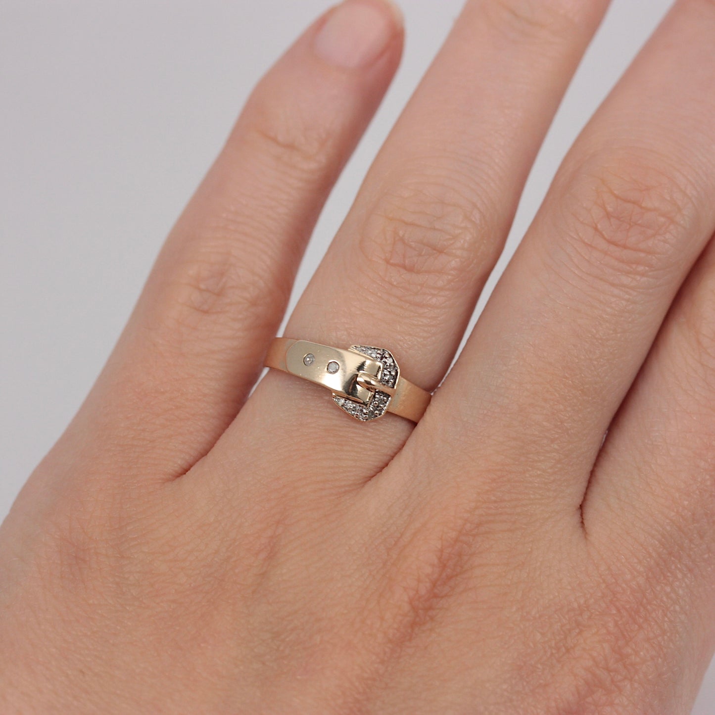 9ct Yellow Gold and Diamond Buckle Ring