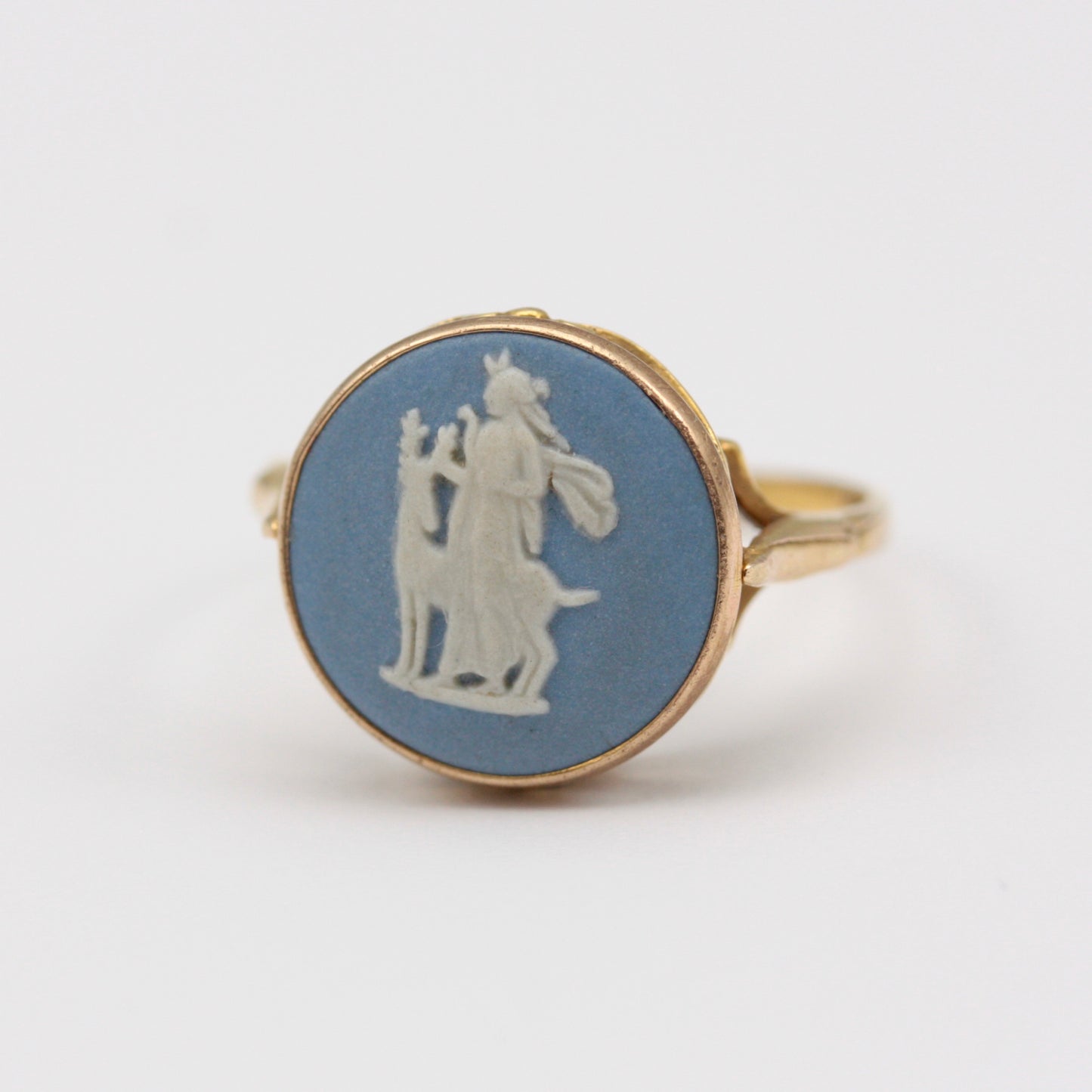 Vintage 9ct Gold Wedgwood Jasperware Ring, 1972