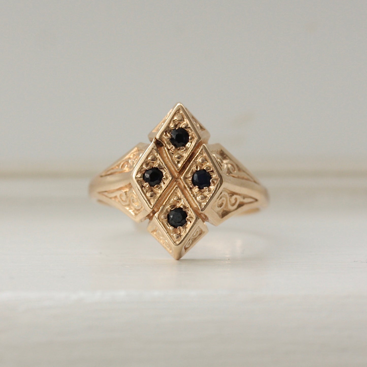 Pre-owned 9ct Gold & Black Sapphire Diamond Shaped Statement Ring