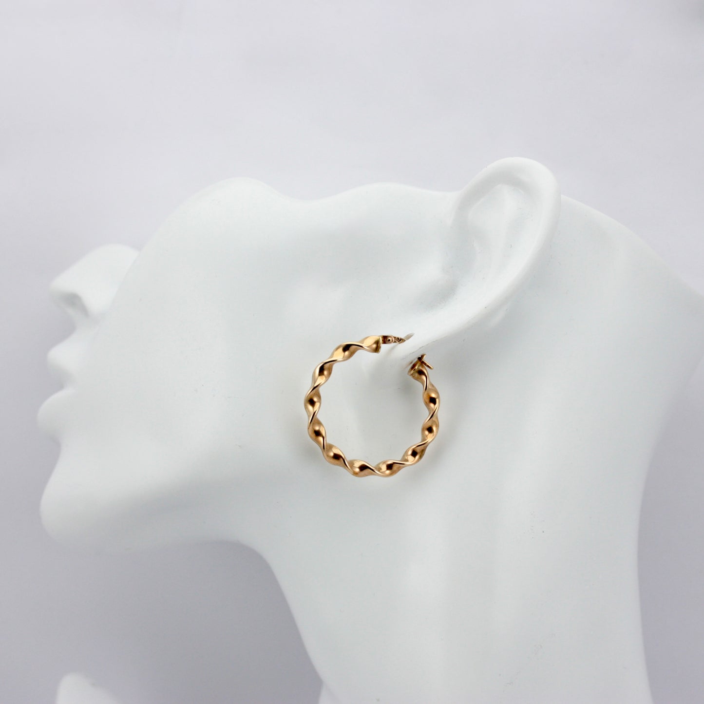Pre-owned 9ct Yellow Gold Twisted Hoop Earrings, Medium / Large