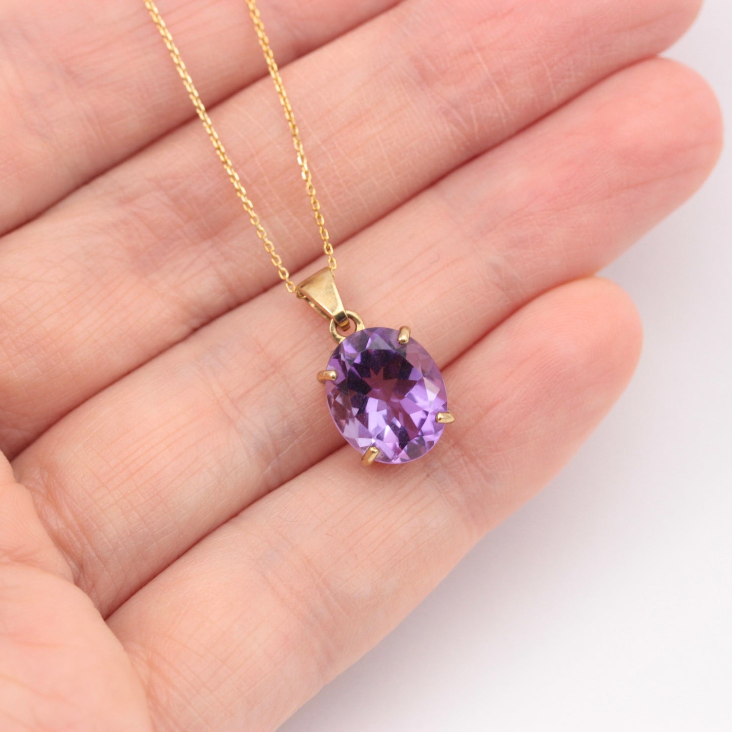 Vintage 9ct Gold Oval Amethyst Solitaire Pendant