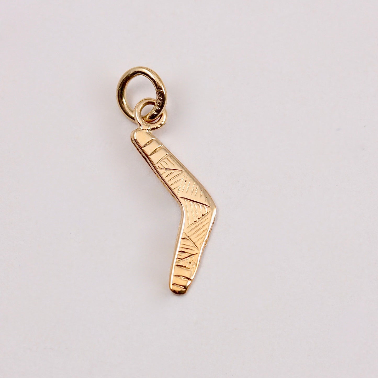 Vintage 9ct Gold Boomerang Charm