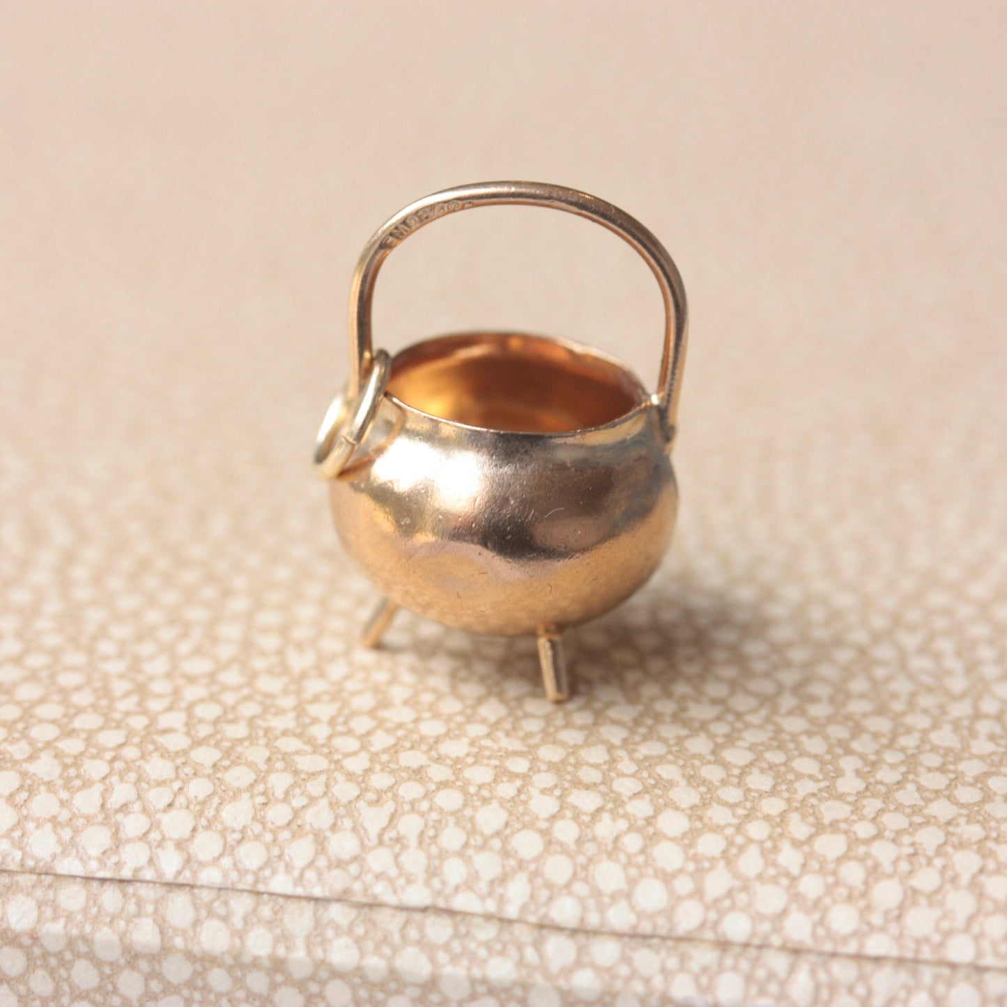 Vintage 9ct Gold Witches Cauldron Charm / Pendant, 1970