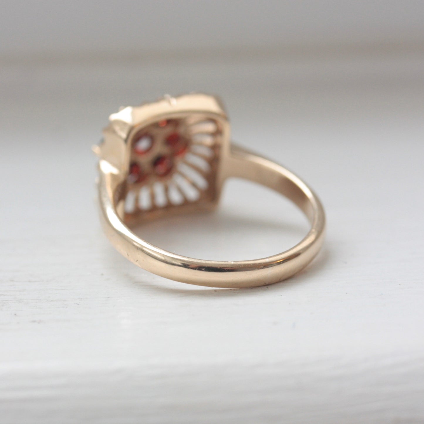 Vintage 9ct Gold Square Front Ring with Garnet Cluster, 1967