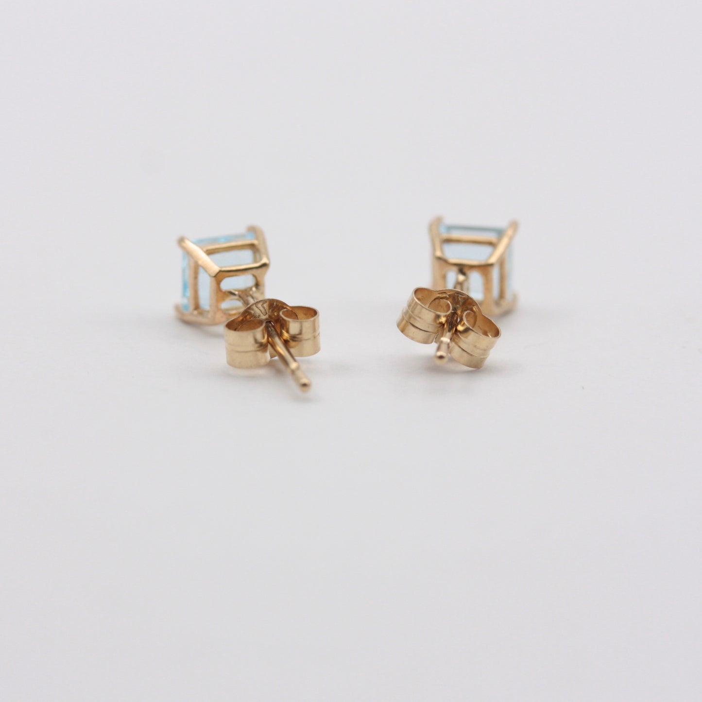 Pre-owned 9ct Gold Square Blue Topaz Stud Earrings, 4mm