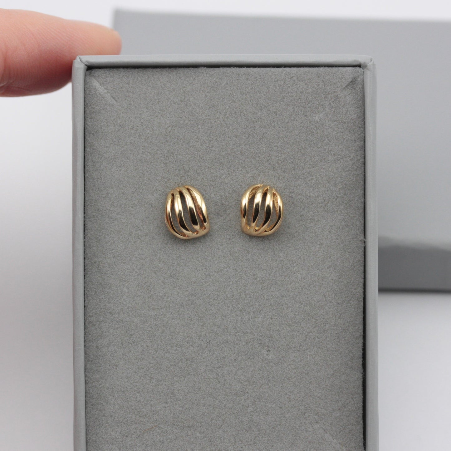 Vintage 9ct Gold Domed Wave Stud Earrings, 1980s