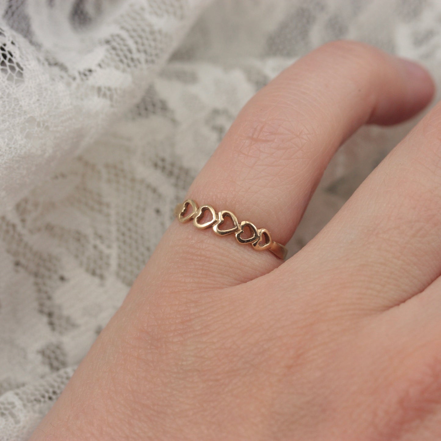 Dainty Vintage 9ct Gold Open Hearts Band, 1985